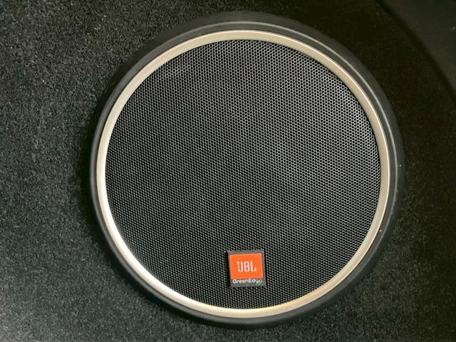 ハリアーハイブリッド プレミアム　アドバンスドパッケージ　４ＷＤ　ＪＢＬサウンド　全周囲カメラ　ワイヤレス充電　アダプティブクルコン　ＬＥＤヘッドライト　パワーバックドア　ハーフレザー　ＣＤ　ＤＶＤ　Ｂｌｕｅｔｏｏｔｈ　レーンキープ　衝突軽減ブレーキ　ＥＴＣ（16枚目）