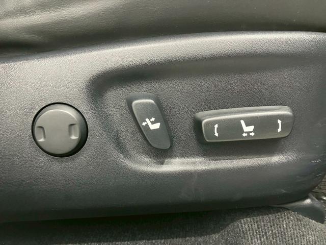 ハリアーハイブリッド プレミアム　アドバンスドパッケージ　４ＷＤ　ＪＢＬサウンド　全周囲カメラ　ワイヤレス充電　アダプティブクルコン　ＬＥＤヘッドライト　パワーバックドア　ハーフレザー　ＣＤ　ＤＶＤ　Ｂｌｕｅｔｏｏｔｈ　レーンキープ　衝突軽減ブレーキ　ＥＴＣ（24枚目）