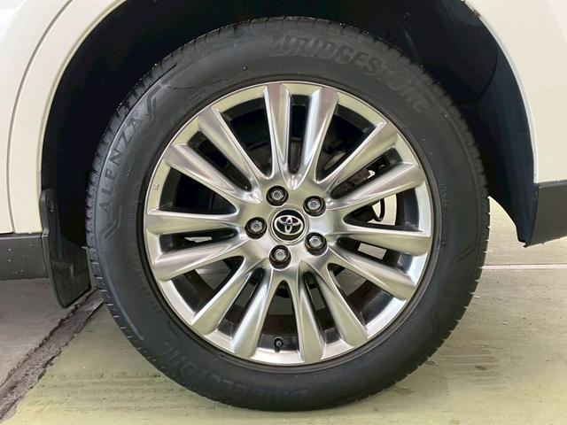 ハリアーハイブリッド プレミアム　アドバンスドパッケージ　４ＷＤ　ＪＢＬサウンド　全周囲カメラ　ワイヤレス充電　アダプティブクルコン　ＬＥＤヘッドライト　パワーバックドア　ハーフレザー　ＣＤ　ＤＶＤ　Ｂｌｕｅｔｏｏｔｈ　レーンキープ　衝突軽減ブレーキ　ＥＴＣ（37枚目）