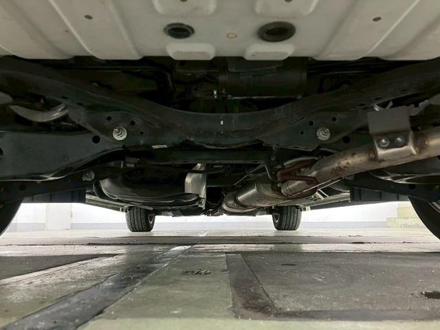 エルグランド 250ハイウェイスターS アーバンクロム 純正8インチナビ 10インチフリップダウンモニター 両側電動スライドドア パワーバックドア 純正ドライブレコーダー アダプティブクルーズコントロール プリクラッシュブレーキ 障害物センサー 純正AW(41枚目)