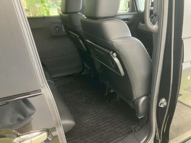 Ｎ－ＢＯＸカスタム ターボ　純正９インチナビ　純正フリップダウンＭ　両側電動スライドドア　アダプティブクルコン　ＬＥＤヘッドライト　クリアランスソナー　ハーフレザーシート　シートヒーター　ＭＴモード　フルセグＴＶ　バックカメラ（31枚目）