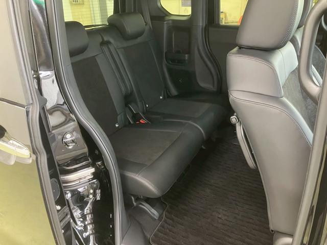 Ｎ－ＢＯＸカスタム ターボ　純正９インチナビ　純正フリップダウンＭ　両側電動スライドドア　アダプティブクルコン　ＬＥＤヘッドライト　クリアランスソナー　ハーフレザーシート　シートヒーター　ＭＴモード　フルセグＴＶ　バックカメラ（32枚目）