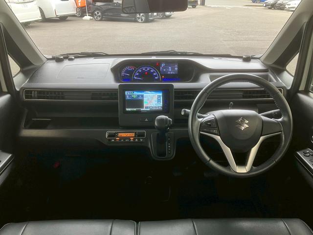 ワゴンＲ ハイブリッドＦＺ　ＬＥＤヘッドライト　シートヒーター　Ｂｌｕｅｔｏｏｔｈ　ケンウッド７インチナビ　バックカメラ　シートカバー　フルセグＴＶ　ＣＤ　ＤＶＤ　プッシュスタート　オートライト　ドラレコ　ＥＴＣ　電動格納ミラー（2枚目）