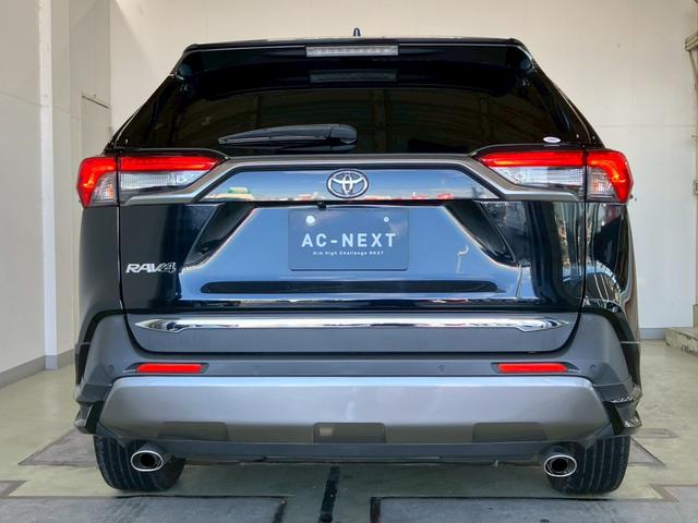 ＲＡＶ４ Ｇ　４ＷＤ　モデリスタフルエアロ　パノラマムーンルーフ　純正ＤＰオーディオ　パノラミックビューモニター　デジタルインナーミラー　ＢＳＭ　電動リアゲート　プリクラッシュセーフティ　ＡＣＣ　ＥＴＣ　ドラレコ（6枚目）