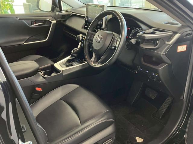 ＲＡＶ４ Ｇ　４ＷＤ　モデリスタフルエアロ　パノラマムーンルーフ　純正ＤＰオーディオ　パノラミックビューモニター　デジタルインナーミラー　ＢＳＭ　電動リアゲート　プリクラッシュセーフティ　ＡＣＣ　ＥＴＣ　ドラレコ（32枚目）