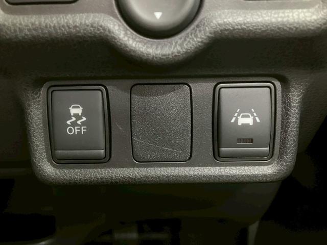 ノート ｅ－パワー　Ｘ　純正エアロ　純正ナビ　アラウンドビューモニター　デジタルインナーミラー　フルセグＴＶ　障害物センサー　衝突軽減ブレーキ　レーンキープアシスト　ＣＤ　ＤＶＤ　Ｂｌｕｅｔｏｏｔｈ　ＥＴＣ　純正ドラレコ（17枚目）