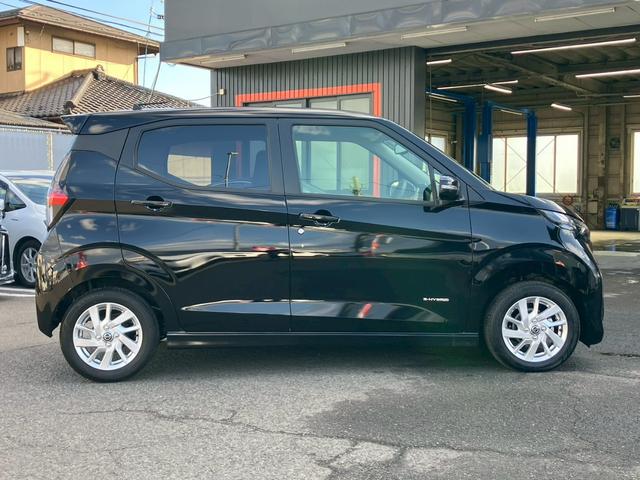 デイズ ハイウェイスター X 純正9インチナビ アラウンドビューモニター LEDヘッドライト ステアリングスイッチ フルセグTV CD DVD Bluetooth 衝突軽減ブレーキ レーンキープアシスト 障害物センサー ABS(22枚目)