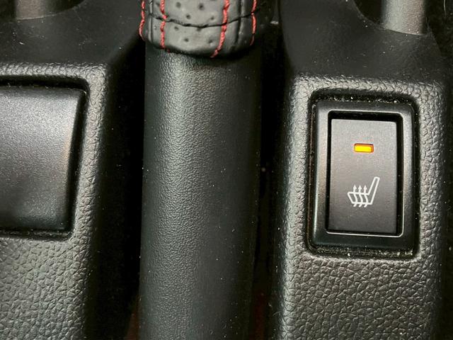 スイフトスポーツ ベースグレード　セーフティパッケージ装着車　純正８インチナビ　全方位モニター　ステアリングリモコン　ＡＣＣ　ＬＥＤヘッドライト　オートハイビーム　衝突被害軽減　レーンキープ　シートヒーター　ドライブレコーダー　ＥＴＣ（20枚目）