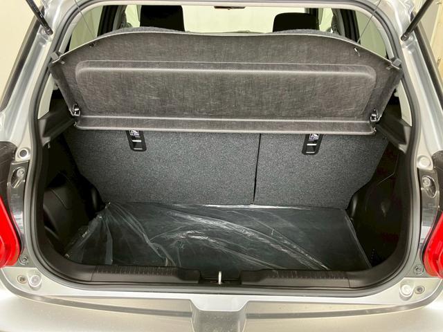 スイフトスポーツ ベースグレード　セーフティパッケージ装着車　純正８インチナビ　全方位モニター　ステアリングリモコン　ＡＣＣ　ＬＥＤヘッドライト　オートハイビーム　衝突被害軽減　レーンキープ　シートヒーター　ドライブレコーダー　ＥＴＣ（29枚目）