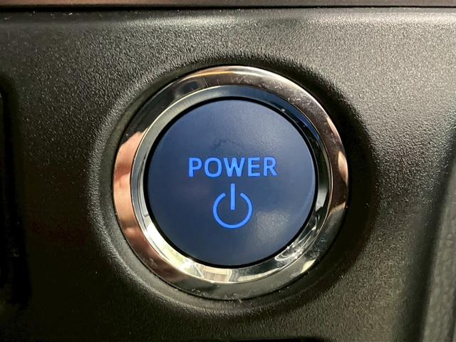 エスクァイア ハイブリッドＧｉプレミアムパッケジブラックテーラード　フルモデリスタ　アルパイン製９インチナビ　１２．８インチフリップダウンモニター　フルセグＴＶ　両側電動スライド　プリクラッシュセーフティ　レーンキープ　クルーズコントロール　シートヒーター　ＥＴＣ（21枚目）