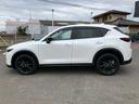 ＣＸ－５ ＸＤ　ブラックトーンエディション　４ＷＤ　純正１０インチナビ　３６０度ビューモニター　ＣａｒＰｌａｙ　パワーバックドア　アダプティブＬＥＤヘッドライト　シートヒーター　ＨＵＤ　ブラインドスポットモニター　ＡＣＣ　レーンキープ　ＥＴＣ（5枚目）