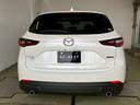 ＣＸ－５ ＸＤ　ブラックトーンエディション　４ＷＤ　純正１０インチナビ　３６０度ビューモニター　ＣａｒＰｌａｙ　パワーバックドア　アダプティブＬＥＤヘッドライト　シートヒーター　ＨＵＤ　ブラインドスポットモニター　ＡＣＣ　レーンキープ　ＥＴＣ（6枚目）