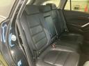【リアシート】広々としているので後部座席の方も快適にドライブができます♪