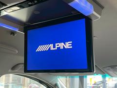 【ＡＬＰＩＮＥ１０．２インチフリップダウンモニター】【ＰＣＸ−Ｒ３５００】後部座席でも大画面でＴＶやＤＶＤなどを視聴できるので、小さいお子様も大喜びですね♪ 5