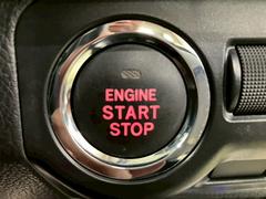 �ڥ��ޡ��ȥ����ۥХå���ݥ��åȤ����줿�ޤޤǤ�ɥ��γ����Ĥ᤬��ǽ�ʥ��ޡ��ȥ��������������󥸥�Υ��󡦥��ջ��⥫������Ф�ɬ�פ�̵������ȤäƤ������Ǥ��� 2