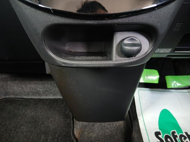 タント カスタムＸ　ＳＡ　ロードサポート付走行距離無制限保証　修復歴なし　パワースライドドア　ＡＢＳ　運転席＆助手席エアバック　スマートキー　ＥＣＯＩＤＬＥ　オートエアコン　ナビ＆ＴＶ　１２Ｖ１２０Ｗシガーソケット　フォグ（18枚目）