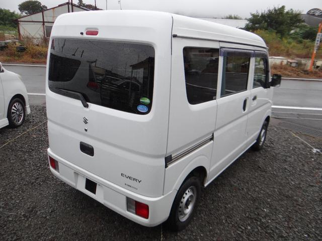 エブリイ ＰＣ　４ＷＤ　４ＡＴ　Ａ／Ｃ　　Ｐ／Ｓ　ロードサポート付き１年走行無制限保証　ハイルーフ　両側スライドドア　キーレス　　パワーウインドウ　ＡＢＳ　ＥＴＣ　オーバーヘッドコンソール　下廻り防錆塗装済（4枚目）