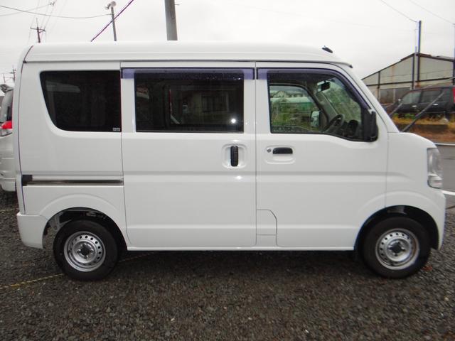 エブリイ ＰＣ　４ＷＤ　４ＡＴ　Ａ／Ｃ　　Ｐ／Ｓ　ロードサポート付き１年走行無制限保証　ハイルーフ　両側スライドドア　キーレス　　パワーウインドウ　ＡＢＳ　ＥＴＣ　オーバーヘッドコンソール　下廻り防錆塗装済（5枚目）
