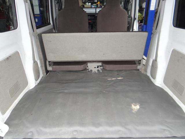 エブリイ ＰＣ　４ＷＤ　４ＡＴ　Ａ／Ｃ　　Ｐ／Ｓ　ロードサポート付き１年走行無制限保証　ハイルーフ　両側スライドドア　キーレス　　パワーウインドウ　ＡＢＳ　ＥＴＣ　オーバーヘッドコンソール　下廻り防錆塗装済（27枚目）