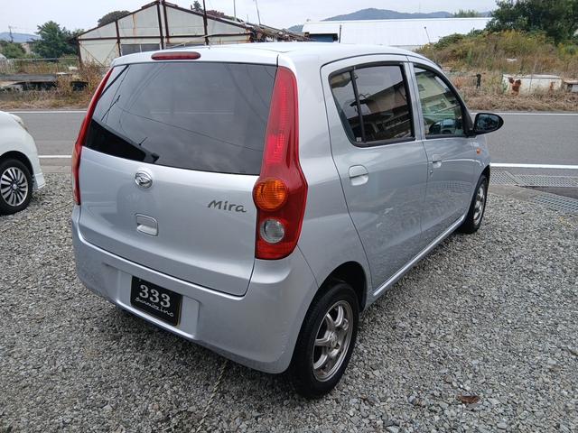 ミラ Ｘ　ＡＢＳ　ＡＣ　ＥＴＣ　運転席＆助手席エアバック　ヘッドライトレベライザー　キーレスエントリー　ナビ（7枚目）