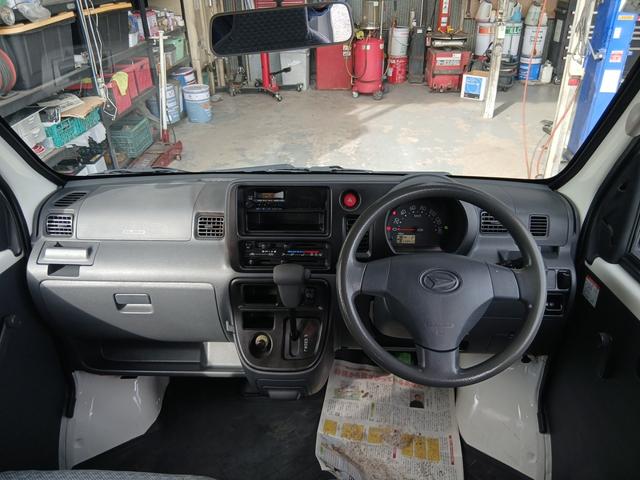 ハイゼットカーゴ スペシャル ロードサポート付き走行距離無制限保証 修復歴なし 切替4WD 運転席&助手席エアバック エアコン AT パワーステアリング(10枚目)