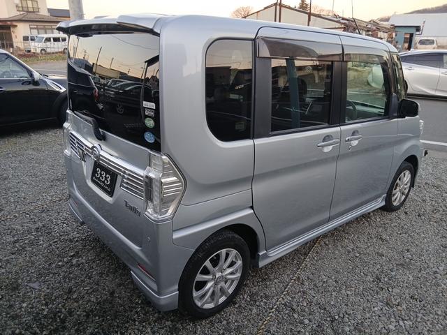 タント カスタムＸ　ＳＡＩＩ　４ＷＤ　　ロードサポート付き走行距離無制限保証　パワースライドドア　スマートアシスト　エコアイドル　横滑り防止　バックカメラ　プッシュスタート　ＡＢＳ　スマートキー　ナビ　ＴＶ（7枚目）