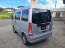 サンバーバン トランスポーター　パワステ　パワーウィンドウ　エアコン　運転席エアバック　切替式４ＷＤＳＷ　１２インチ社外アルミホイール　エンジンオイル＆オイルエレメント＆ブレーキオイル＆下廻り防錆塗装＆エアエレメント交換済（5枚目）