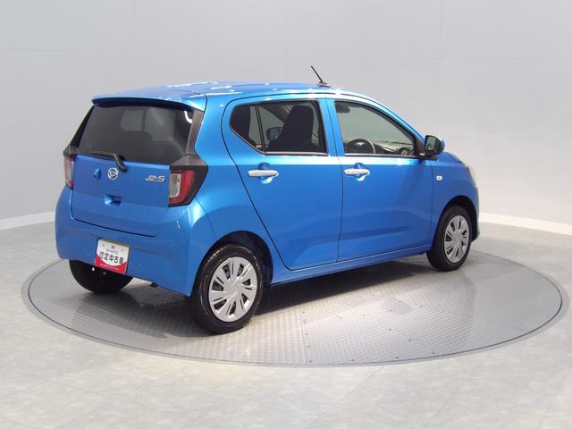 ミライース X SAIII 4WD クリアランスソナー LEDヘッドライト マニュアルエアコン デジタルメーター ダイヤル式ヒーターコントロール キーレスエントリー フルホイールキャップ 衝突回避支援システムスマートアシスト(8枚目)