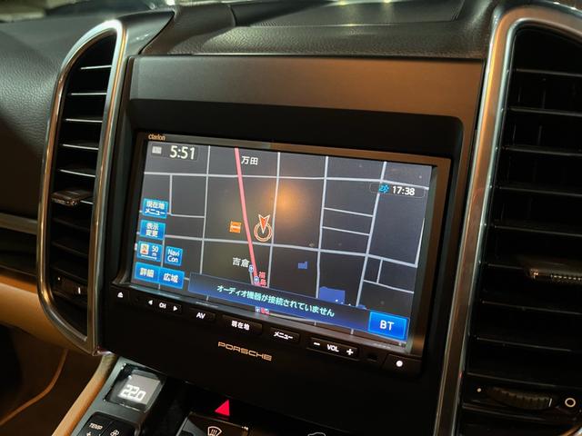 カイエン プラチナエディション ABS ナビ フルセグ バックカメラ 革シート パワーシート シートヒーター パワーバックドア サンルーフ ミラー型モニター ドライブレコーダー 純正18インチアルミ(15枚目)