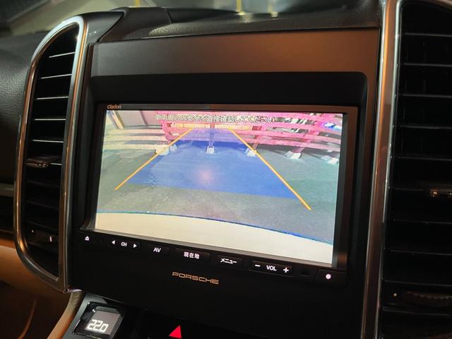 カイエン プラチナエディション ABS ナビ フルセグ バックカメラ 革シート パワーシート シートヒーター パワーバックドア サンルーフ ミラー型モニター ドライブレコーダー 純正18インチアルミ(16枚目)