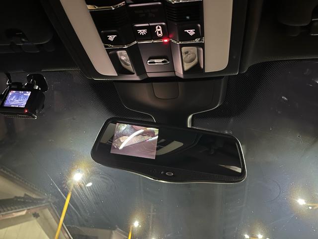 カイエン プラチナエディション ABS ナビ フルセグ バックカメラ 革シート パワーシート シートヒーター パワーバックドア サンルーフ ミラー型モニター ドライブレコーダー 純正18インチアルミ(17枚目)