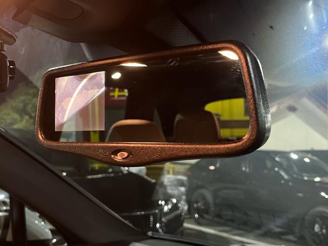 カイエン プラチナエディション ABS ナビ フルセグ バックカメラ 革シート パワーシート シートヒーター パワーバックドア サンルーフ ミラー型モニター ドライブレコーダー 純正18インチアルミ(31枚目)