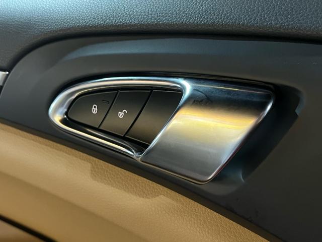 カイエン プラチナエディション ABS ナビ フルセグ バックカメラ 革シート パワーシート シートヒーター パワーバックドア サンルーフ ミラー型モニター ドライブレコーダー 純正18インチアルミ(37枚目)