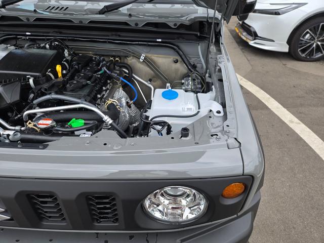 ジムニーシエラ ＪＣ　登録済み未使用車　オートライト　レーンアシスト　ダウンヒルアシストコントロール　クリアランスソナー　スマートキー　アイドリングストップ　衝突安全ボディ　横滑り防止（31枚目）