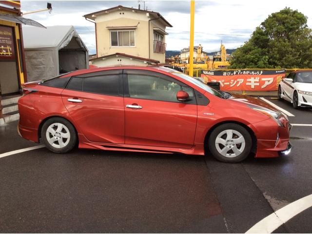 プリウス Ｓツーリングセレクション　１年保証付！！　モデリスタフルエアロ　車高調　フルセグ　シートヒータ　クルーズコントロール　１００Ｖ電源（8枚目）