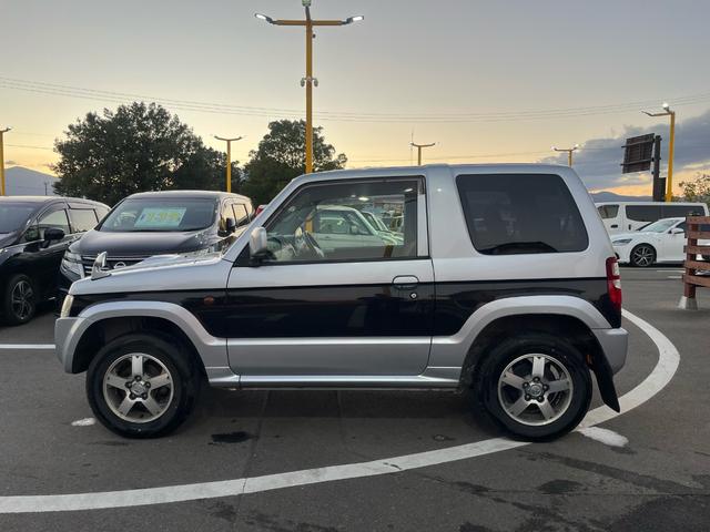 パジェロミニ ＶＲ　１年保証付　４ＷＤ　ナビ・ＴＶ（フルセグ）　純正１５インチアルミ　キーレスエントリー　Ｂｌｕｅｔｏｏｔｈ接続可（4枚目）