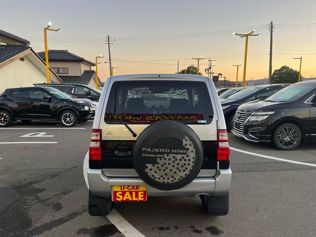 パジェロミニ ＶＲ　１年保証付　４ＷＤ　ナビ・ＴＶ（フルセグ）　純正１５インチアルミ　キーレスエントリー　Ｂｌｕｅｔｏｏｔｈ接続可（6枚目）