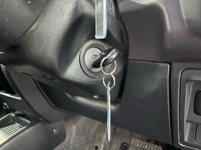 パジェロミニ ＶＲ　１年保証付　４ＷＤ　ナビ・ＴＶ（フルセグ）　純正１５インチアルミ　キーレスエントリー　Ｂｌｕｅｔｏｏｔｈ接続可（12枚目）