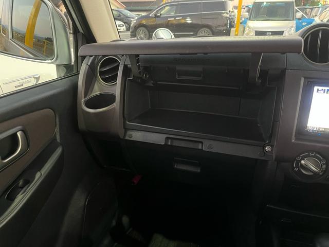 パジェロミニ ＶＲ　１年保証付　４ＷＤ　ナビ・ＴＶ（フルセグ）　純正１５インチアルミ　キーレスエントリー　Ｂｌｕｅｔｏｏｔｈ接続可（25枚目）