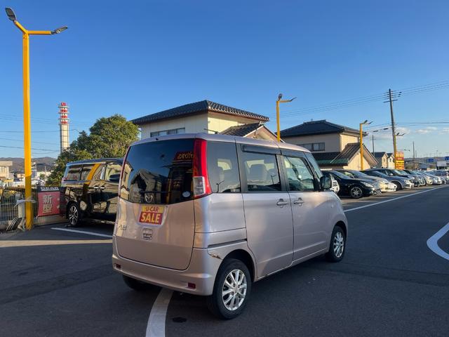 フレアワゴン ＬＳ　１年保証付　４ＷＤ　ＣＤ・ラジオ　社外１３インチアルミ　シートヒータ　スペアキー（7枚目）