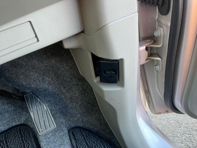 フレアワゴン ＬＳ　１年保証付　４ＷＤ　ＣＤ・ラジオ　社外１３インチアルミ　シートヒータ　スペアキー（19枚目）