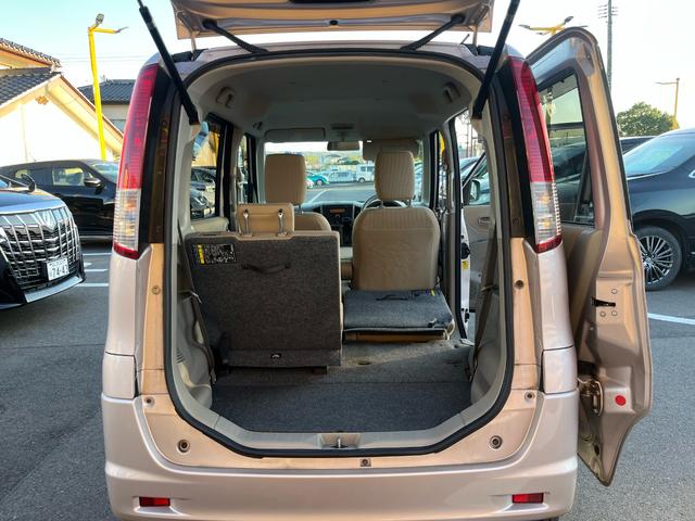 フレアワゴン ＬＳ　１年保証付　４ＷＤ　ＣＤ・ラジオ　社外１３インチアルミ　シートヒータ　スペアキー（29枚目）