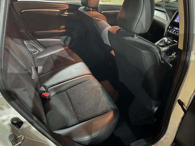 シャトル ハイブリッドＺ　１年保証付　４ＷＤ　ナビ・ＴＶ　社外１７インチアルミ　ダウンサス取付済み　純正サス取付可　スペアキー　バックカメラ（28枚目）