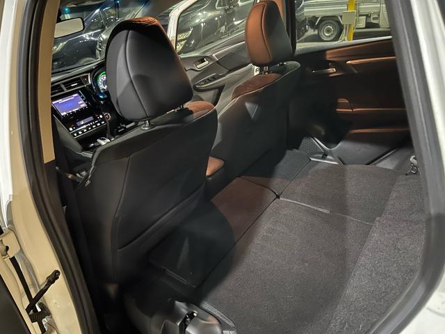 シャトル ハイブリッドＺ　１年保証付　４ＷＤ　ナビ・ＴＶ　社外１７インチアルミ　ダウンサス取付済み　純正サス取付可　スペアキー　バックカメラ（37枚目）