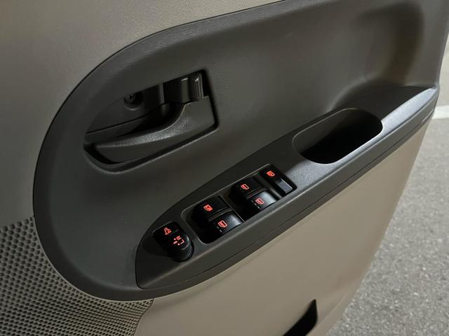 タント Ｘ　１年保証付　４ＷＤ　ナビ・ＴＶ　フリップダウンモニタ　バックカメラ　片側電動スライドドア（12枚目）