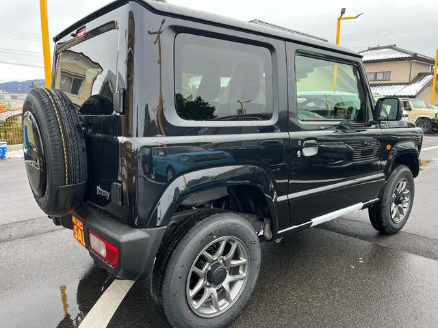 ジムニー ＸＣ　メーカー保証付　届け出済未使用車　４ＷＤ　純正アルミ　衝突被害軽減システム　スペアキー　ＬＥＤヘッドランプ　クリアランスソナー　シートヒータ（7枚目）