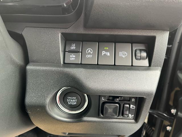 ジムニー ＸＣ　メーカー保証付　届け出済未使用車　４ＷＤ　純正アルミ　衝突被害軽減システム　スペアキー　ＬＥＤヘッドランプ　クリアランスソナー　シートヒータ（12枚目）