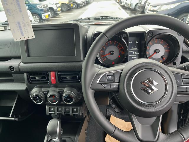 ジムニー ＸＣ　メーカー保証付　届け出済未使用車　４ＷＤ　純正アルミ　衝突被害軽減システム　スペアキー　ＬＥＤヘッドランプ　クリアランスソナー　シートヒータ（13枚目）