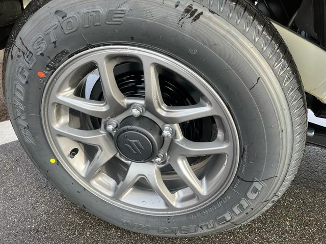 ジムニー ＸＣ　メーカー保証付　届け出済未使用車　４ＷＤ　純正アルミ　衝突被害軽減システム　スペアキー　ＬＥＤヘッドランプ　クリアランスソナー　シートヒータ（19枚目）