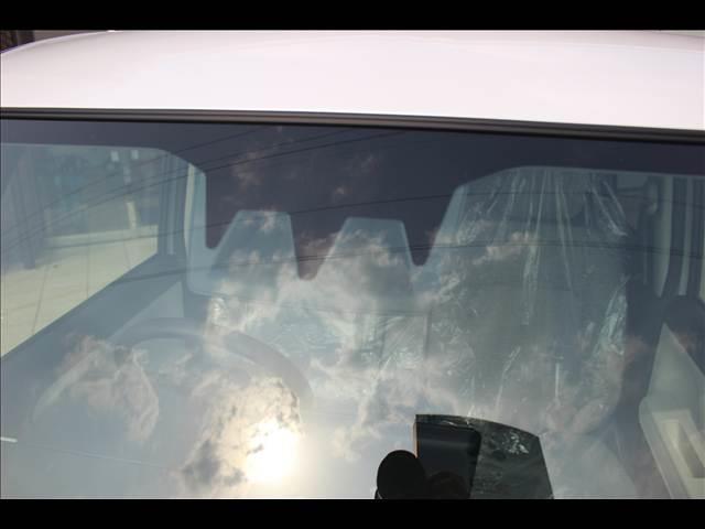 ムーヴキャンバス ストライプスＸ　届出済未使用車（6枚目）